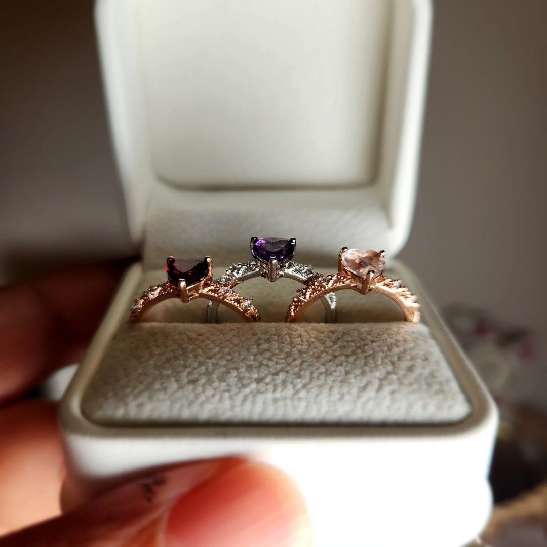 Garnet rose hotsell ring
