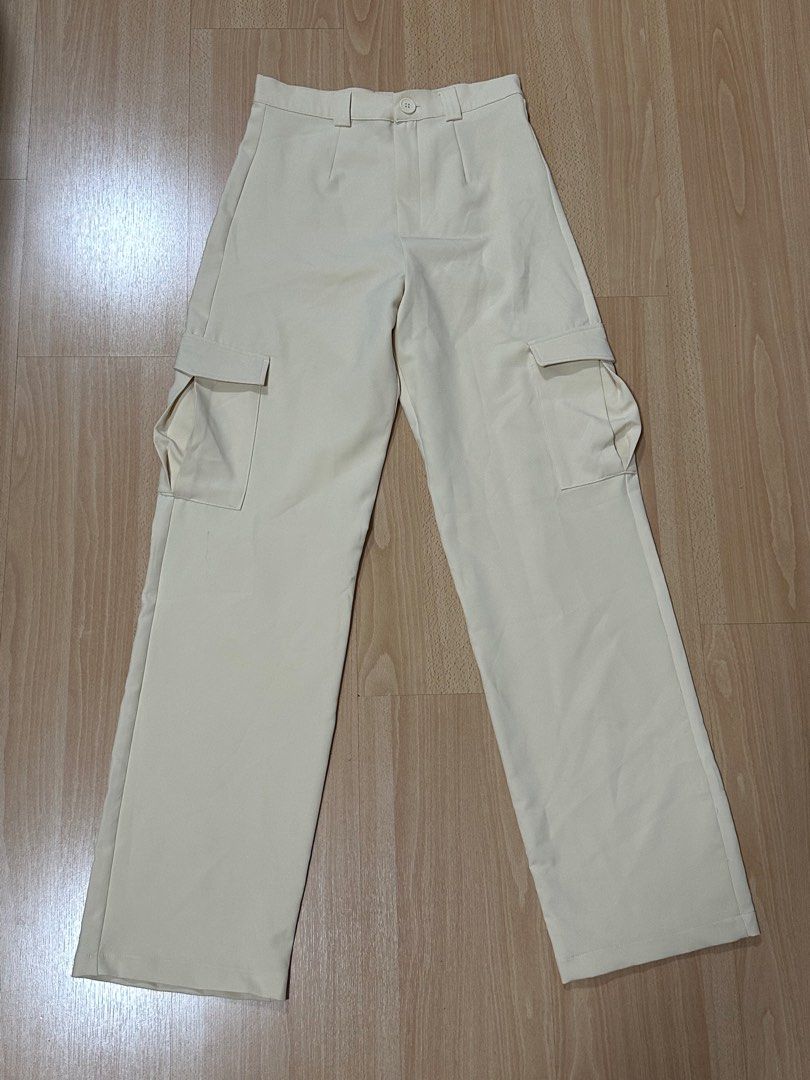 PRIMARK Cargo Pants White on Carousell