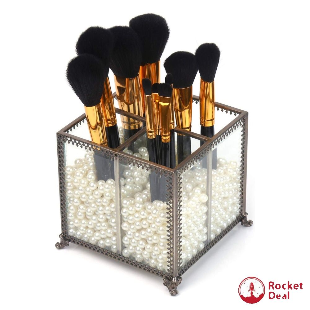 Acrylic brush holder, Beauty & Personal Care, Face, Makeup on Carousell