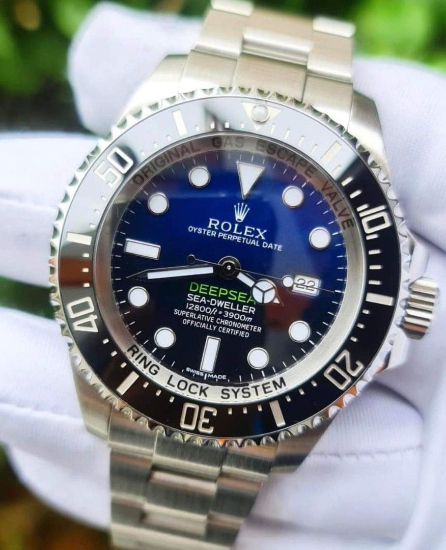 Rolex Sea Dweller Deep Sea James Cameron 44mm Ref. 1166600 Condition 9 10 Year 2016 Comes Complete