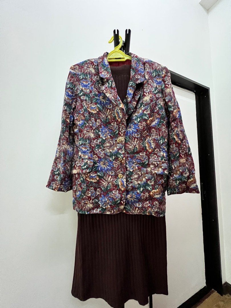 Floral vintage store skirt set