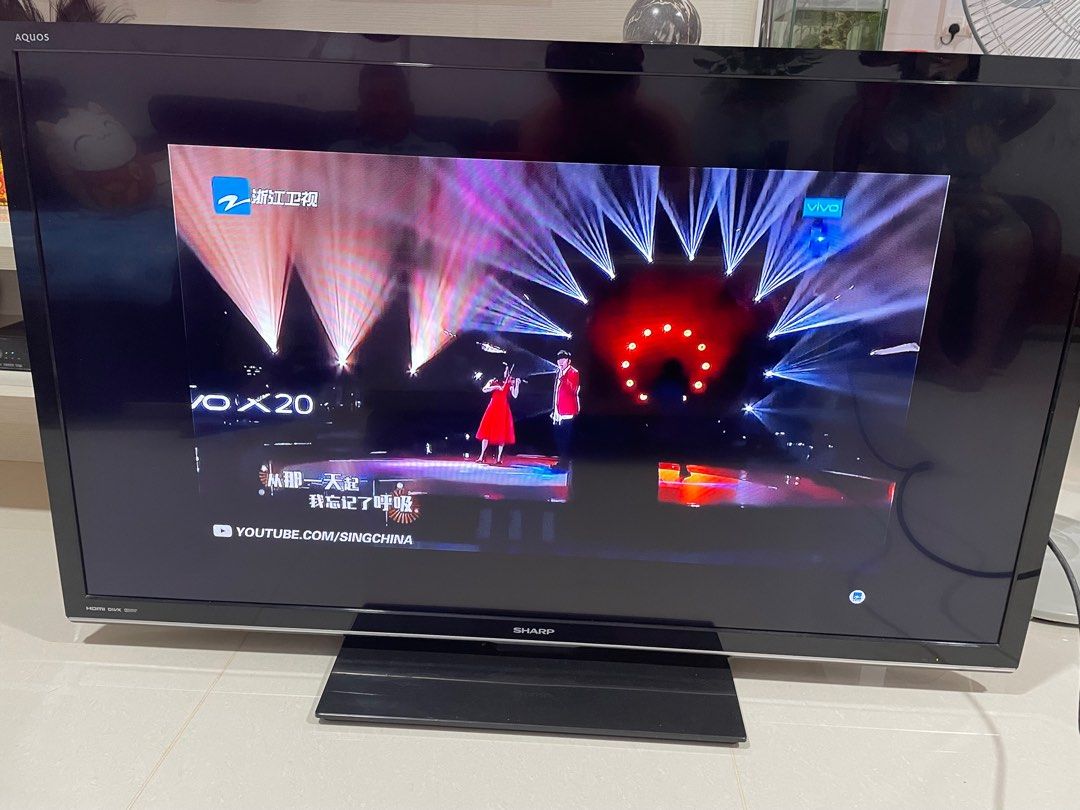 Sharp Aquos TV 50inch, TV & Home Appliances, TV & Entertainment, TV on