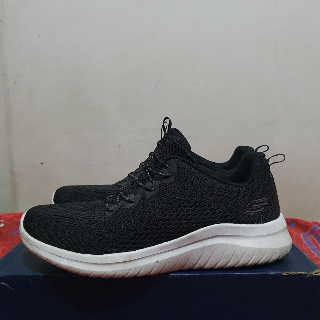 Skechers Memory Foam, Women's Fashion, Footwear, Sneakers on Carousell