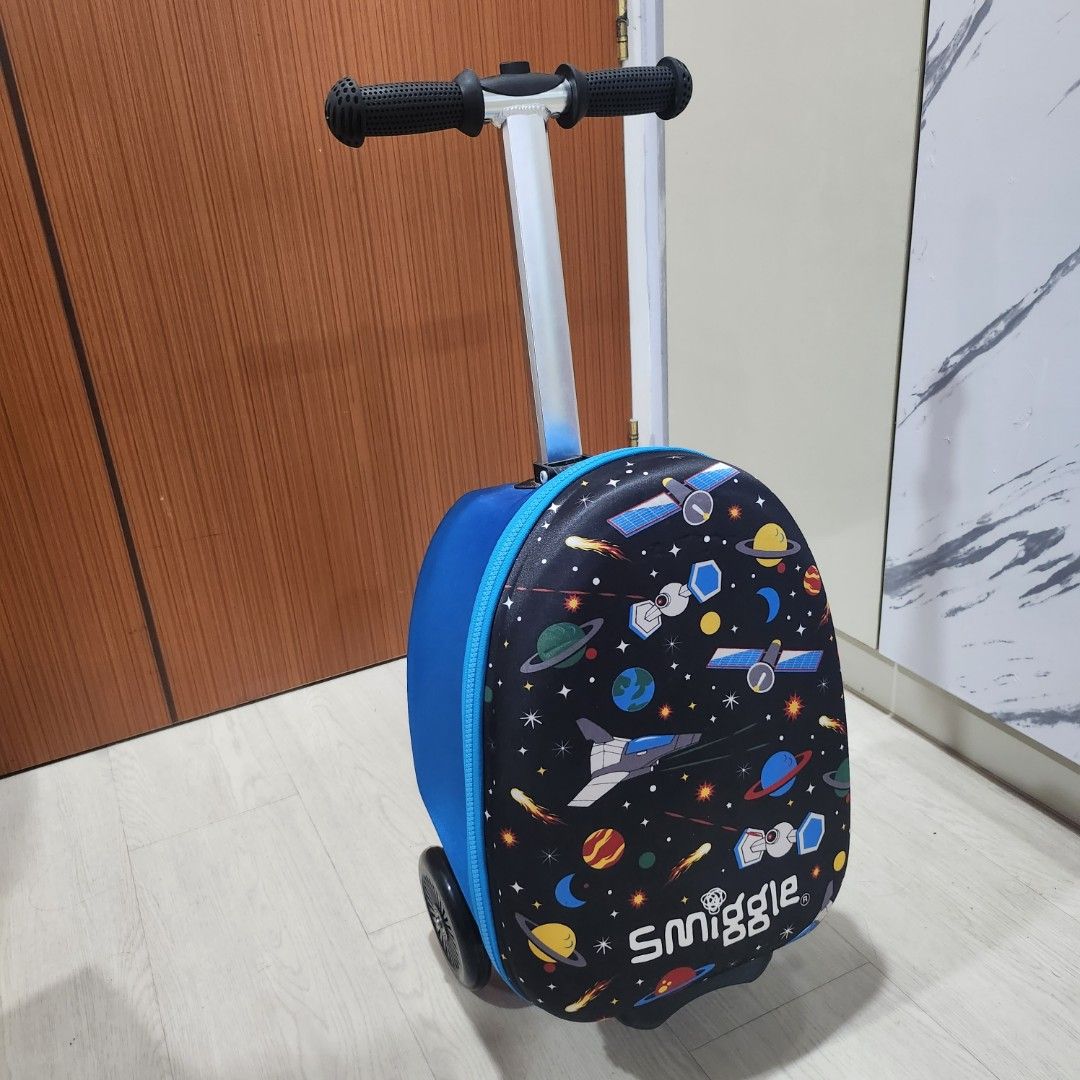 Scooter bag online smiggle