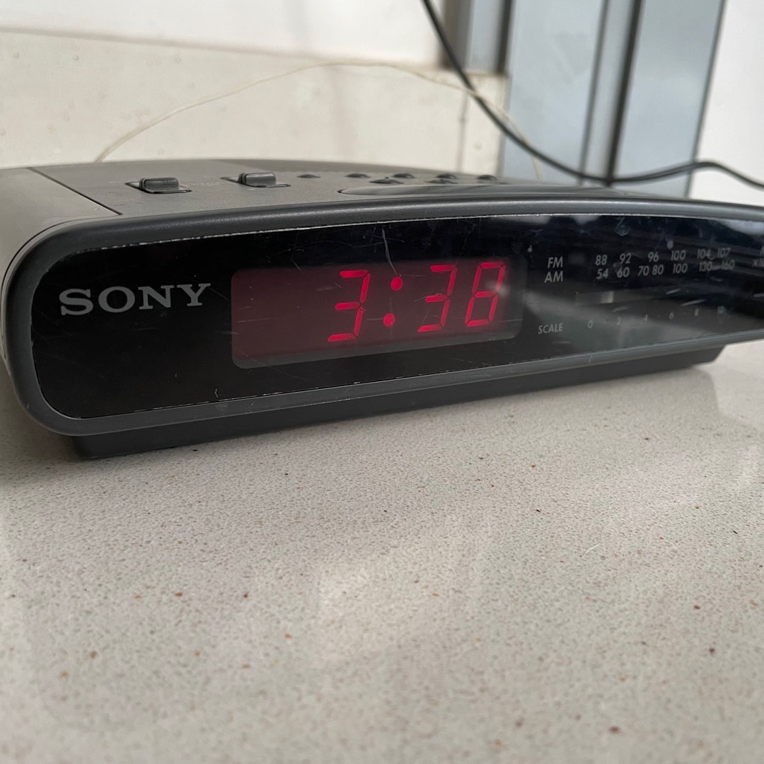 Sony Radio Alarm Clock Dream Machine, Furniture & Home Living, Home