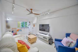 Super rare corner unit, fully renovated and in excellent move in condition