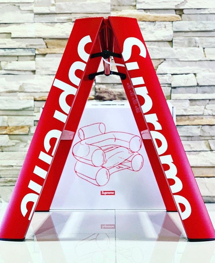 Supreme Lucano Step Ladder FW18