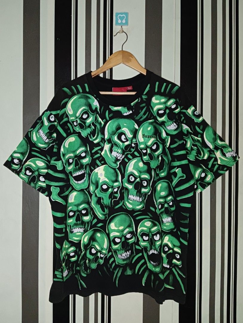 Supreme skull tee shop