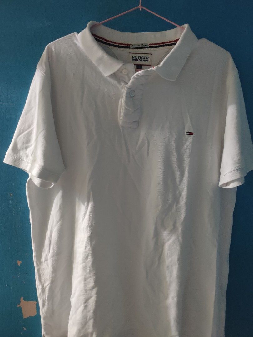 Tommy Hilfiger Polo Shirt (Category: Tshirts & Polo Shirts ) located in Caloocan City. Submitted by Ced19 (Listing ID 1242687153, Image 1). Description: Tommy Hilfiger Polo Shirt Like New need lang plantsahin nastock kasi sa cabinet😅.