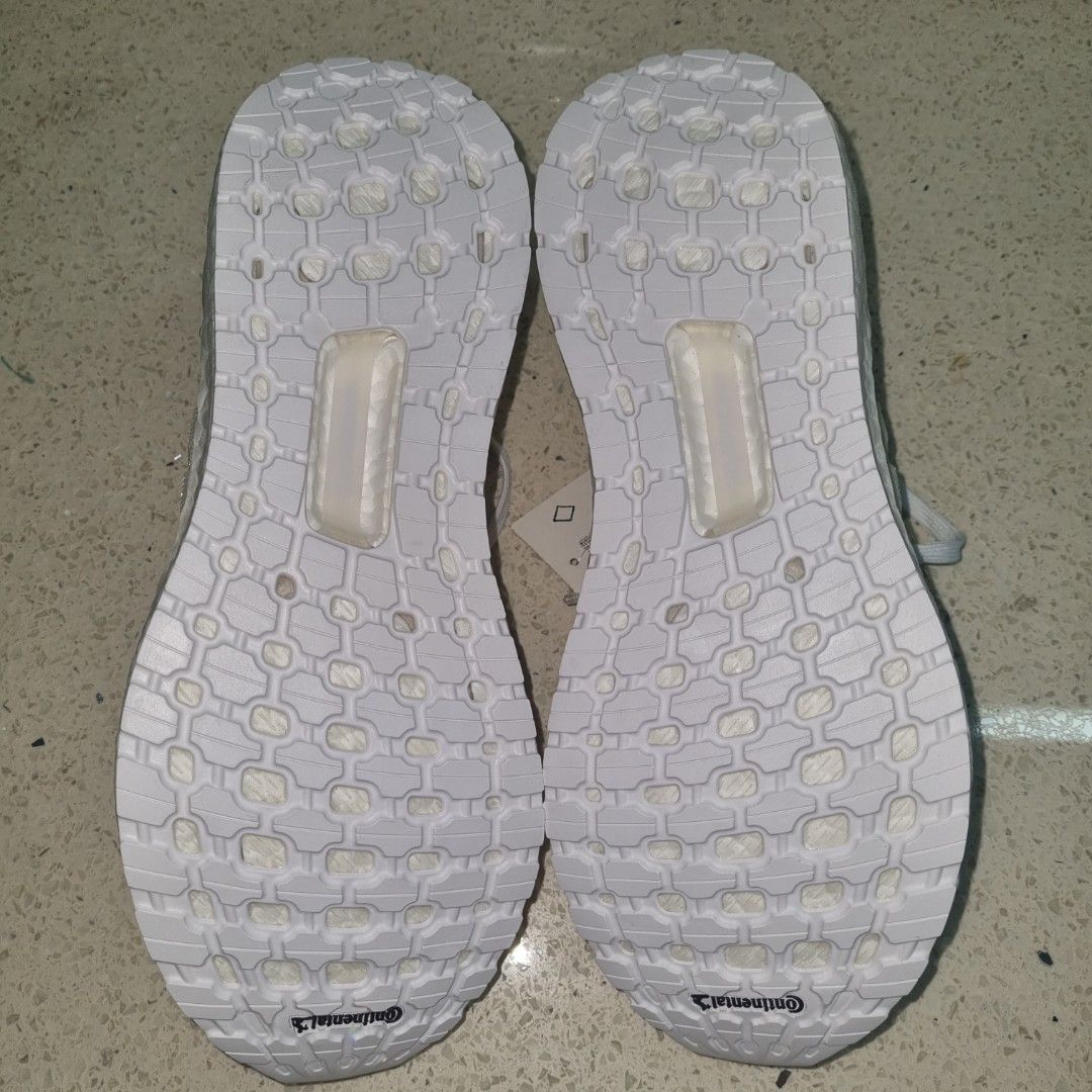 ultraboost 19 triple white