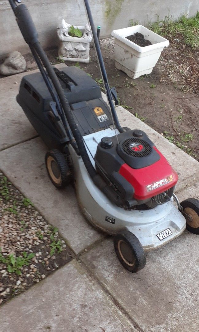 Victa shop 4 stroke