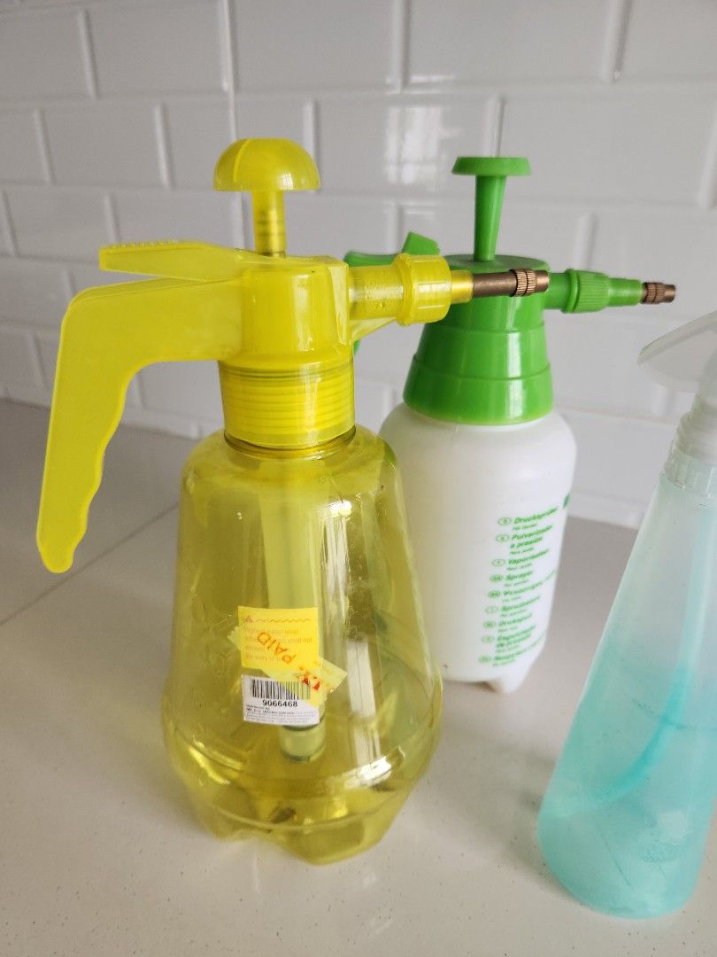 water spray bottle, Furniture & Home Living, Gardening, Gardening Tools