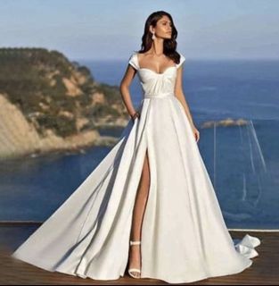 White Wedding Dress - Brand New! Size 12-14