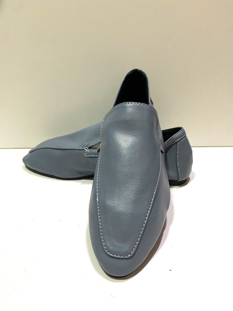 Women slip-on Loafers ( size 36), 女裝, 鞋, Loafers - Carousell