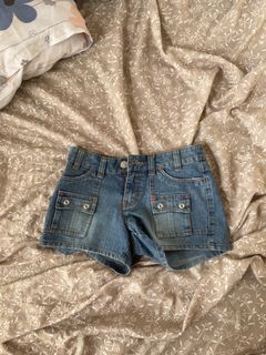 (Category: ) located in . Submitted by natalia0701 (Listing ID 1242590892, Image 1). Description: .