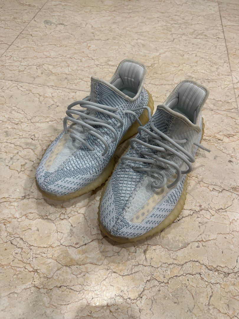 Yeezy 350 Cloud Whites Non reflective
