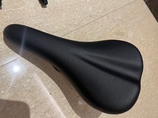 （分類：）位於 。 由 lov3bikes 提交（商品編號 1242734544，圖片 1）。簡介： 。