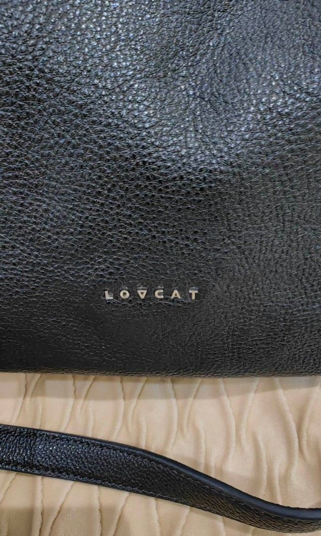 2-way LOVCAT Bag on Carousell
