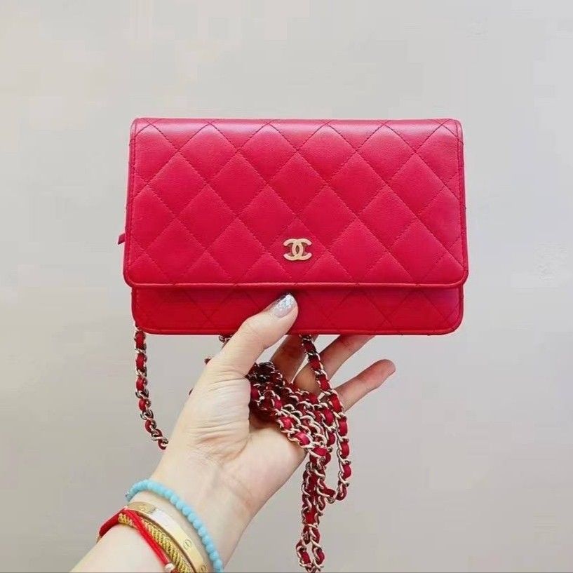 [ PRE-ORDER ], Preloved Almost Like New Chanel Wallet On Chain Lambskin.  Serial 22.