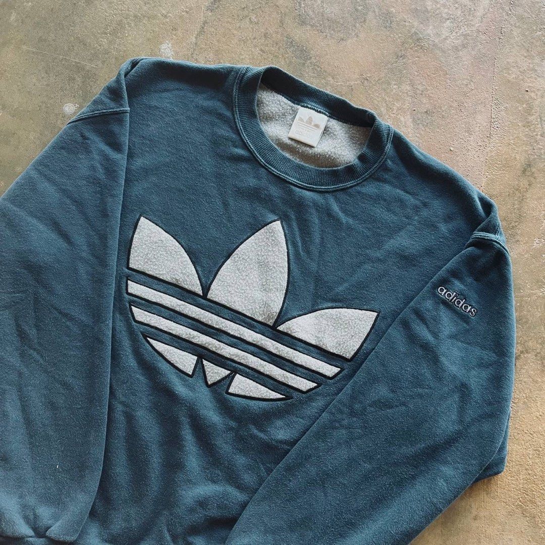 Adidas sweatshirt vintage Men s Fashion Activewear on Carousell