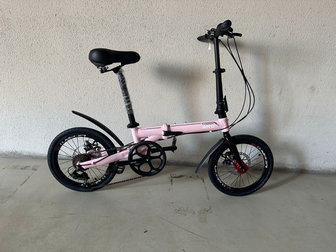 Aero clearance folding bike