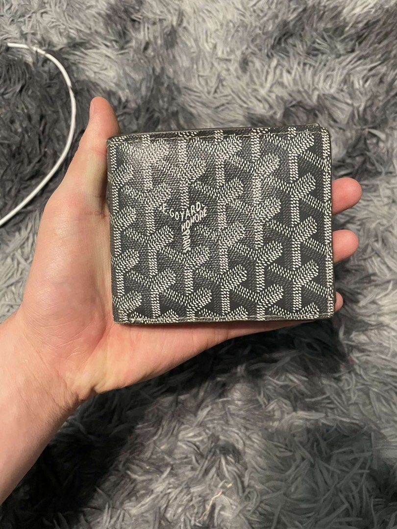 Goyard Men Victoire Wallet, Men's Fashion, Watches & Accessories, Wallets &  Card Holders on Carousell