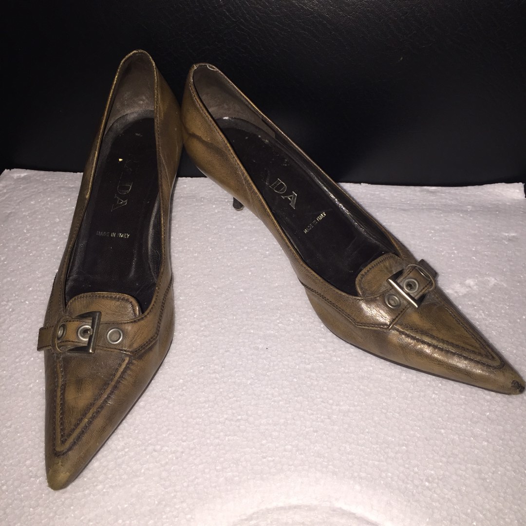 Authentic rare vintage Prada Buckle Kitten heels in Distressed-Taupe ...