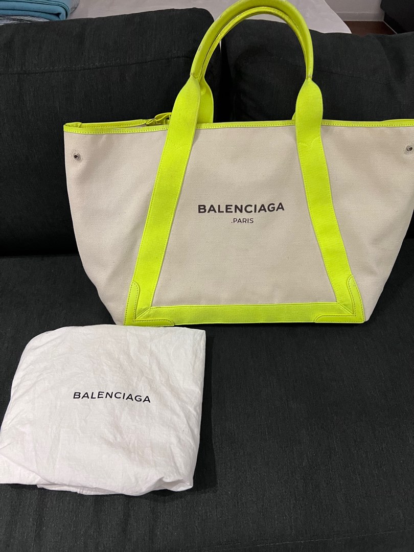 Balenciaga Beige Canvas Womens Cities Paris Jumbo Large Tote Bag   Designer Brand  Authentic Balenciaga  The Bag Hub