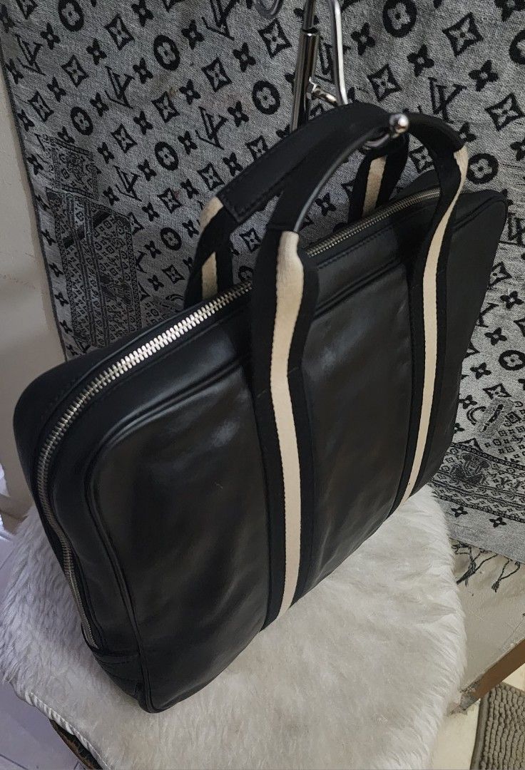 Bally hot sale switzerland bag