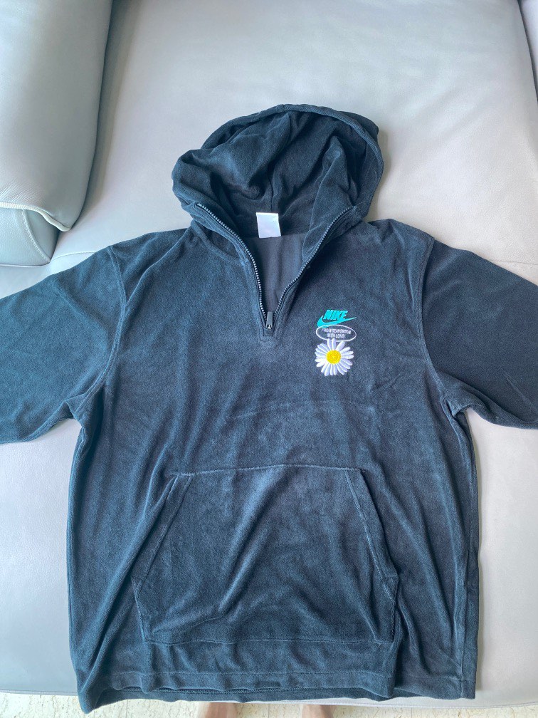 nike short sleeve hoodie