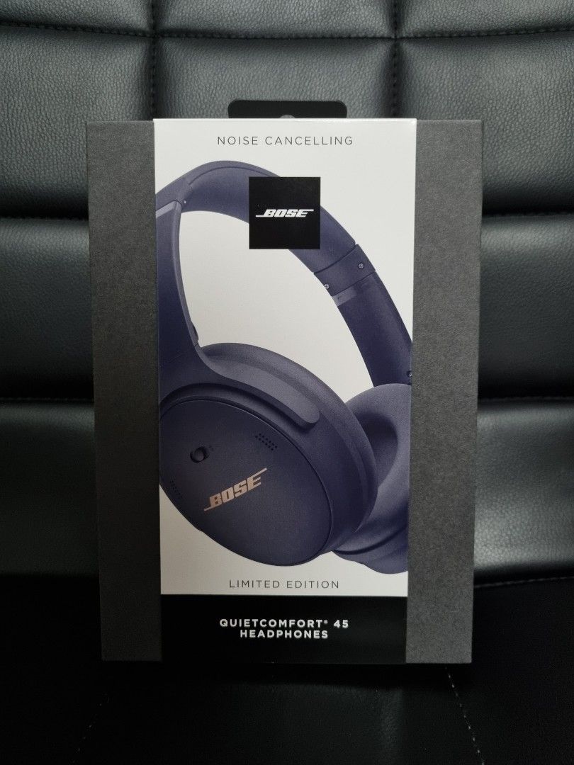  Bose QuietComfort 45 Wireless Bluetooth Noise Cancelling  Headphones, Over-Ear Headphones with Microphone, Personalized Noise  Cancellation and Sound, Triple Black : Everything Else