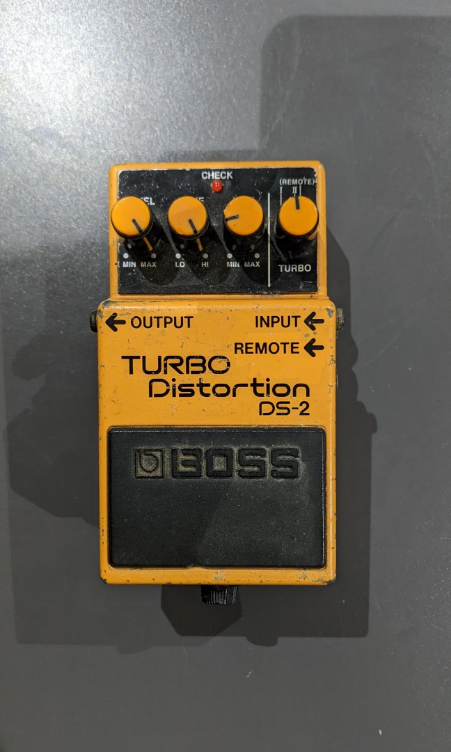BOSS DS2 TURBO DISTORTION GUITAR EFFECT PEDAL, Hobbies  Toys, Music   Media, Musical Instruments on Carousell