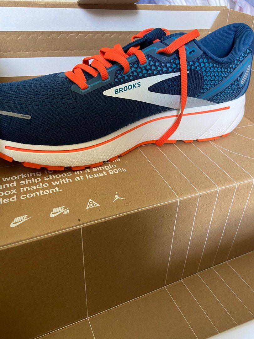 Brooks Running Shoes Men s Fashion Footwear Sneakers on Carousell