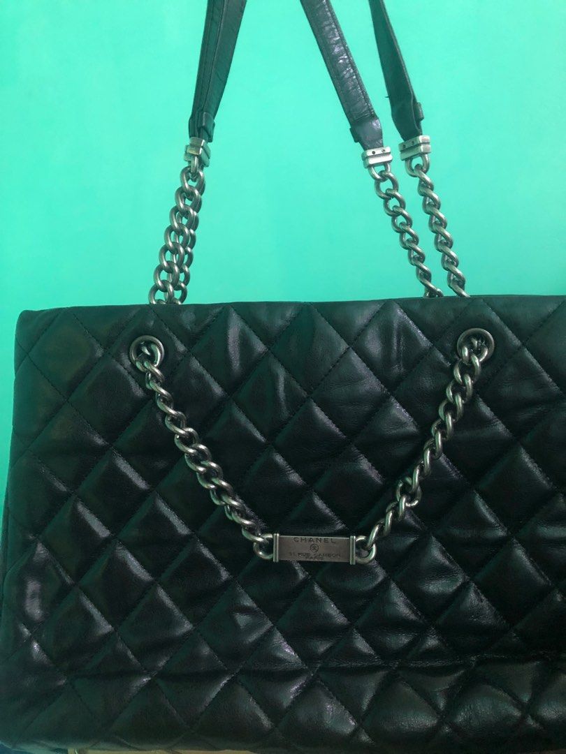 Chanel quilted bag clearance large