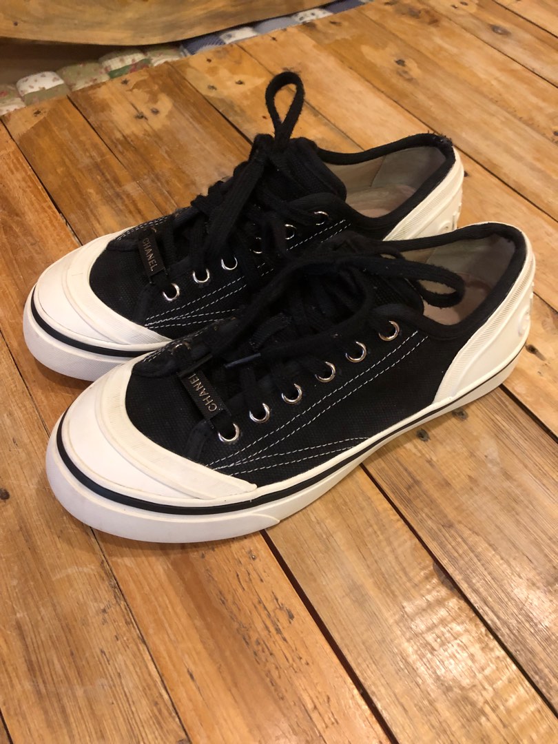 CHANEL CANVAS LACE UP CAP TOE SNEAKERS 38 BLACK, Men's Fashion, Footwear,  Sneakers on Carousell
