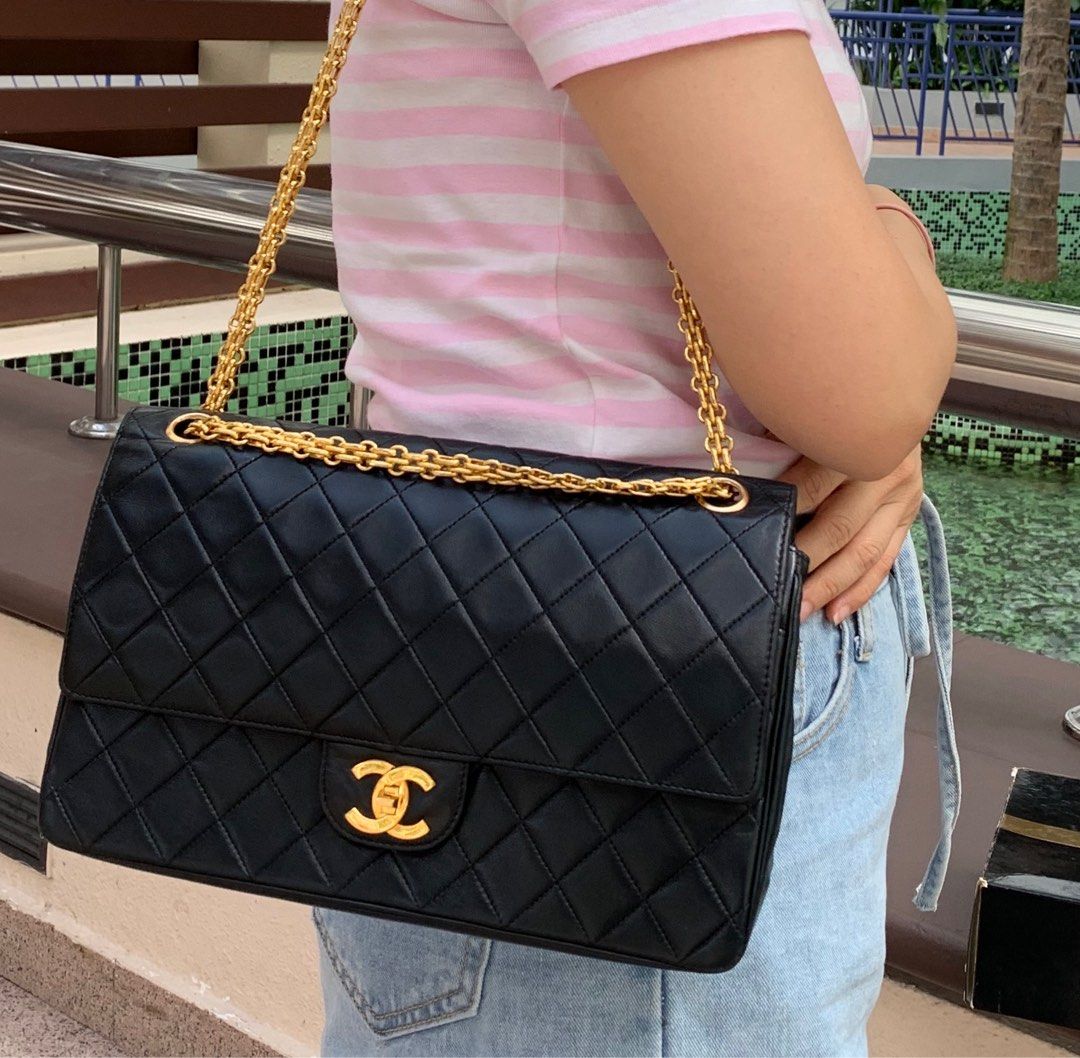 chanel black purse