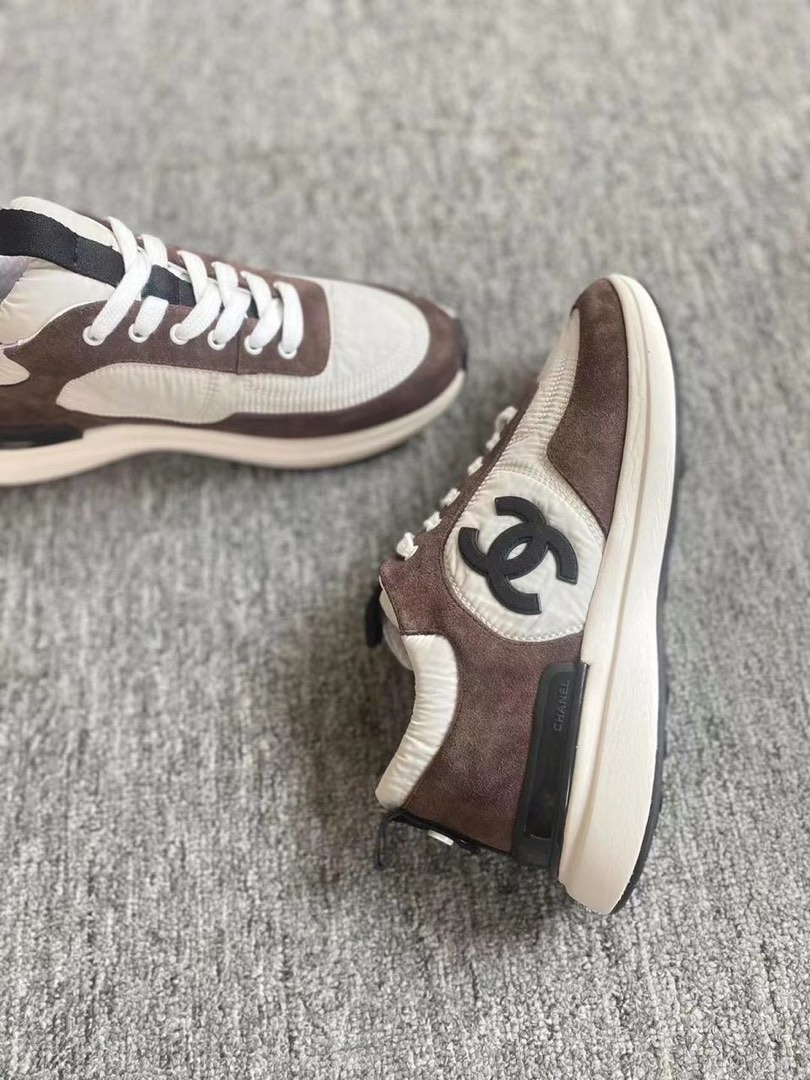 Chanel sales sneakers 218