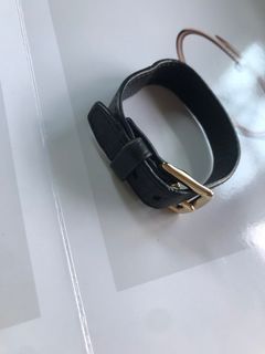 Ready New LV Iconic bracelet Leather Black Size 17 (S), Barang Mewah,  Aksesoris di Carousell