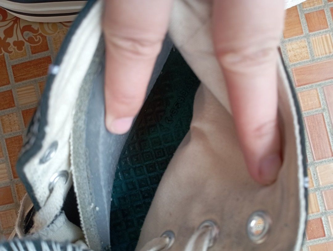 Converse chuck on sale taylor 7s