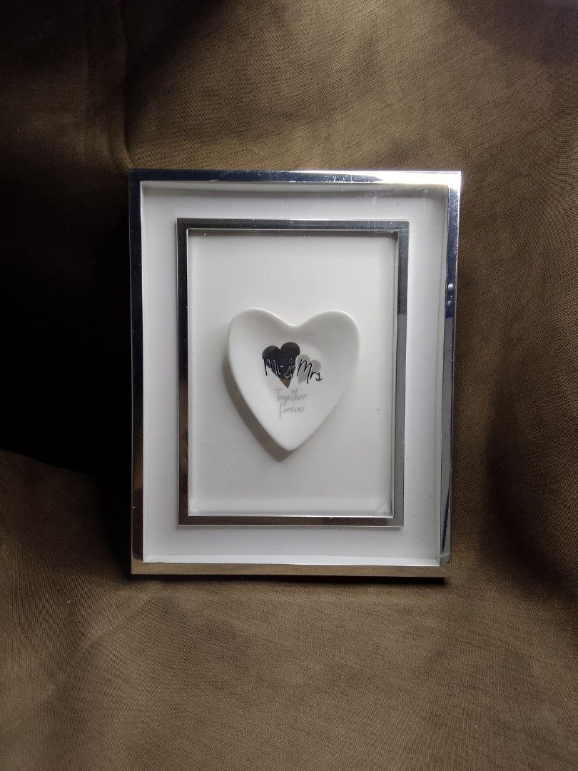 Couple Souvenir Mini Deco plate Mr. & Mrs. (Category: Frames & Pictures) located in Manila. Submitted by peebeees (Listing ID 1242880820, Image 1). Description: 10 x 8 inches silver plated Deep frame Heart shaped Mini deco plate with Print " Mr. & Mrs ,Together ,Forever" with glass cover item will be transported from our house in Marilao to our shop in QC pick up thru Lalamove pin landmark Balingasa Health center 09275377489 we do bus shipping ,J