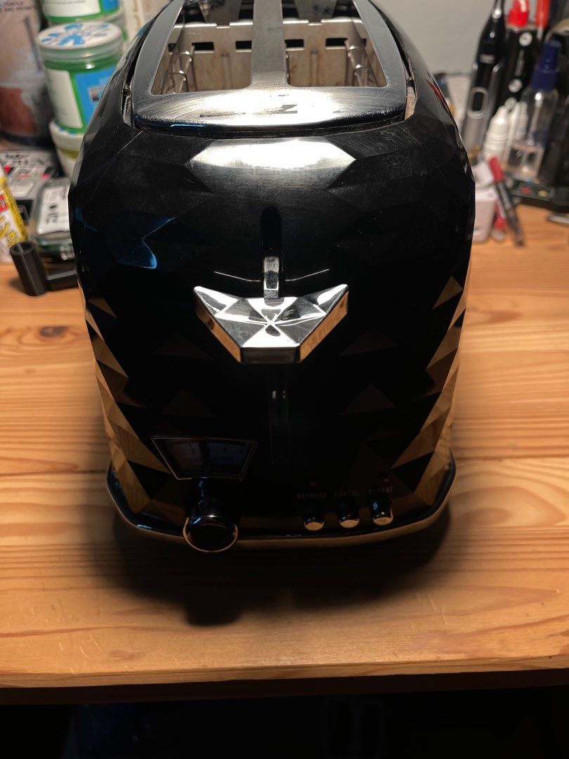 DeLonghi Brillante 2 Slice Toaster Black, TV & Home Appliances, Kitchen