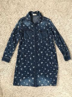(Category: ) located in . Submitted by usedclothes11 (Listing ID 1242742179, Image 1). Description: .
