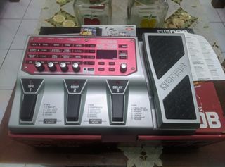 Dijual Efek Bass BOSS ME-20B Bass Multi Effects Pedals