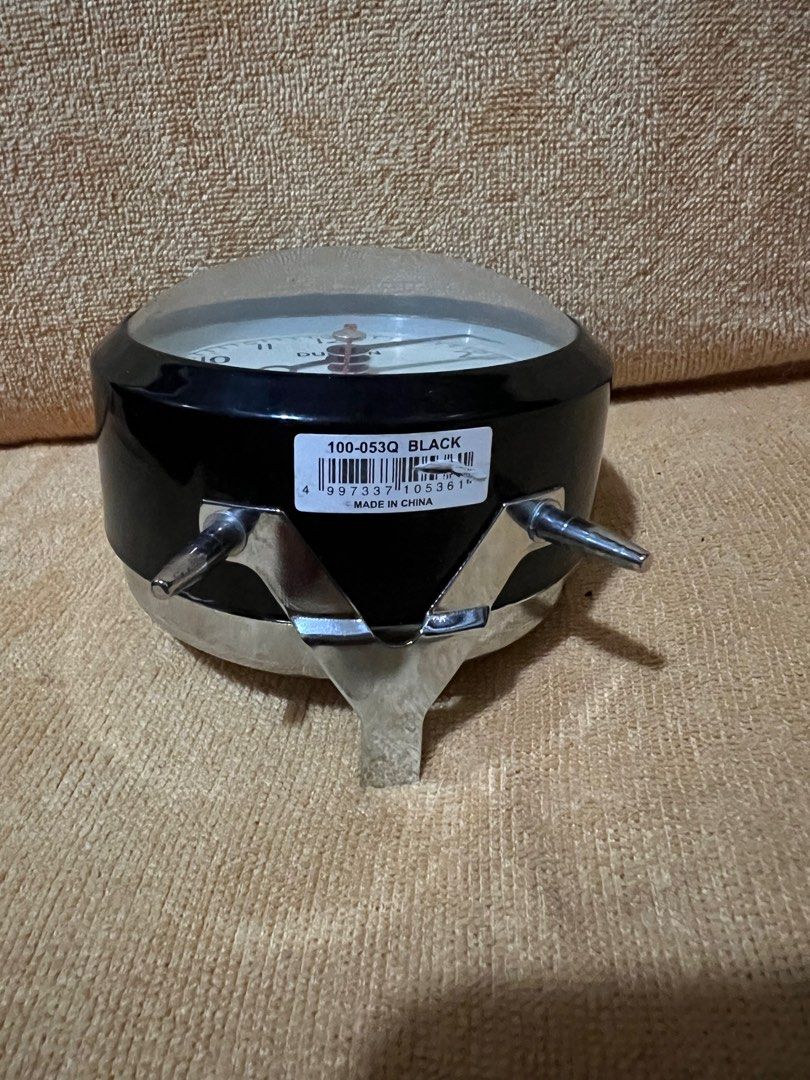 Dulton alarm clock (Category: Clocks) located in Malabon City. Submitted by 168raymond (Listing ID 1242726122, Image 3). Description: Dulton alarm clock Made in japan Metal material Location Potrero Malabon .