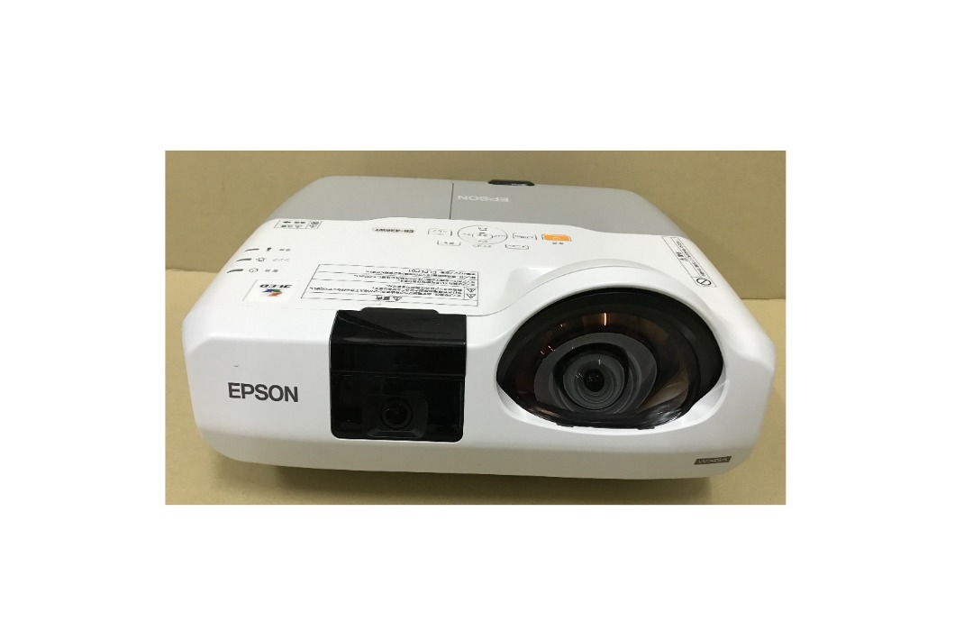 EPSON 超単焦点 プロジェクタ EB-436WT 美品 無線LANユニット付 - テレビ/映像機器