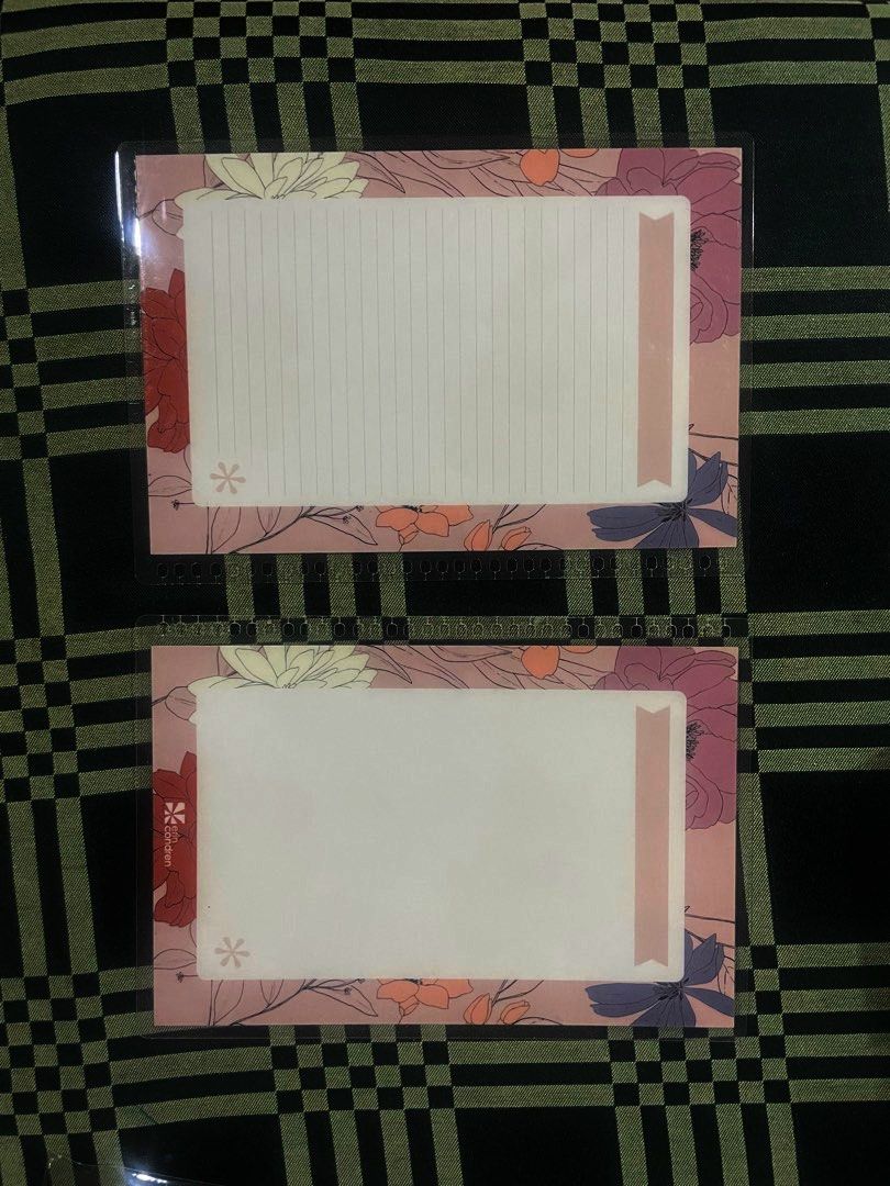 Erin condren A5 snap in cover (Category: Stationery & School Supplies) located in Quezon City. Submitted by jujuloco (Listing ID 1242832722, Image 2). Description: Brand new Erin Condren snap in A5 interchangeable planner or notebook cover with inside dashboards that you can write on with wet or dry erase markers .