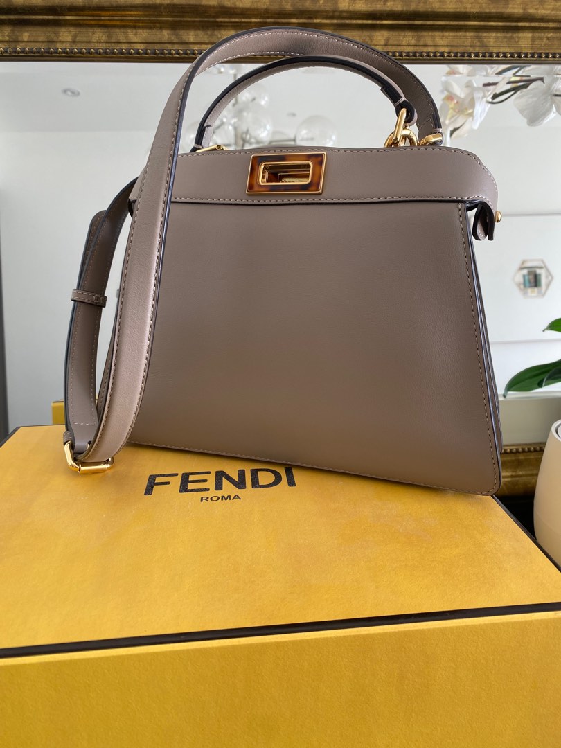 Fendi Peekaboo Iseeu Small Handbag main image 0