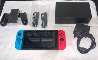 FOR SALE NINTENDO SWITCH CONSOLE V2