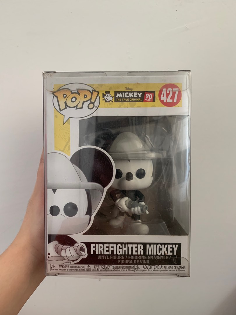 Firefighter mickey discount funko pop