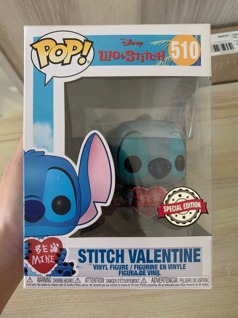 Stitch valentine cheap funko pop